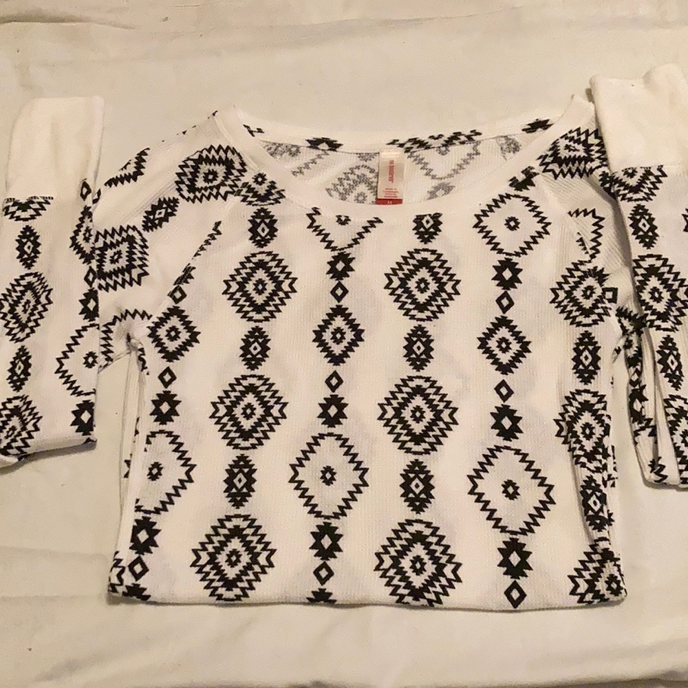 No Boundaries Long Sleeve Top